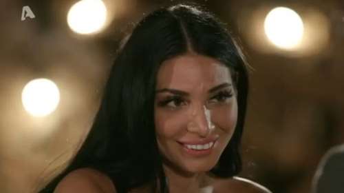 The Bachelor: Το απίστευτο ξέσπασμα της Σίας -  Ο άγριος καβγάς με τον Παναγιώτη [Βίντεο]