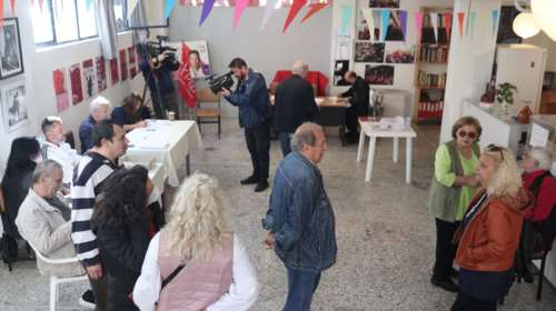 ΣΥΡΙΖΑ: Άμεση σύγκληση της ΚΟΕΣ ζητά η πλευρά Κασσελάκη - "Να ανακοινωθούν τα στοιχεία από την εκλογή συνέδρων"