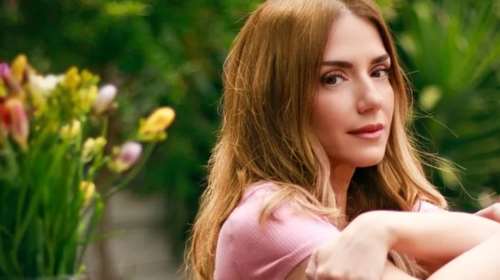 Η Βάσω Λασκαράκη και ο Λευτέρης Σουλτάτος είναι το πιο κομψό ζευγάρι και αυτή η φωτογραφία είναι η απόδειξη