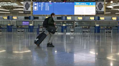 Παρατείνεται έως τέλος Μαΐου η καραντίνα 14 ημερών όσων ταξιδεύουν στην Ελλάδα αεροπορικώς