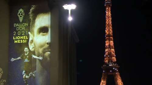 Χρυσή Μπάλα: Ο Πύργος του Άιφελ φωτίστηκε για τον λαμπερό Μέσι