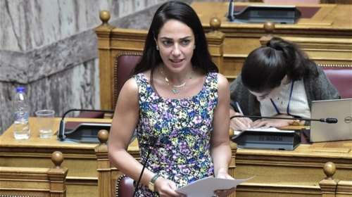 Μιχαηλίδου: 1.600 παιδιά σε ορφανοτροφεία - Ελάχιστο το ποσοστό των αιτήσεων για αναδοχή