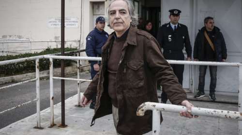 Κουφοντίνας: "Σε εχθρικό έδαφος η συζήτηση γιατί προβάλλεται από το κανάλι σας" - Η ατάκα στο ντοκιμαντέρ Παπαχελά