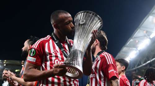 Ολυμπιακός: Γαλλικά δημοσιεύματα αναφέρουν &quot;μία ανάσα μακριά από την Φενέρ ο Ελ Κααμπί&quot;