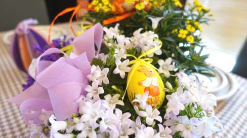 Εορτολόγιο: Τι γιορτή είναι σήμερα, Παρασκευή 18 Απριλίου 2025