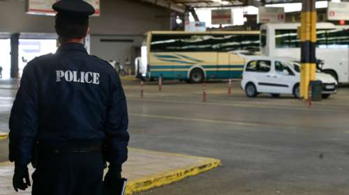 30χρονη μετέφερε ένα κιλό ηρωίνη με το ΚΤΕΛ - Συνελήφθη στη Λάρισα