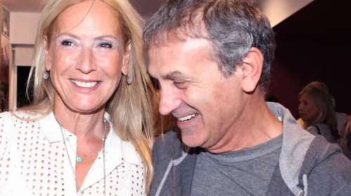 Άννα Νταλάρα: Με country look στο πλευρό του Γιώργου Νταλάρα - Η εμφάνιση σε θεατρική πρεμιέρα