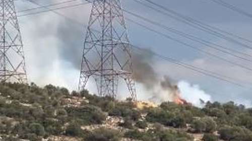 Πυροσβεστική: Υπό μερικό έλεγχο η πυρκαγιά στον Ασπρόπυργο [Εικόνες]