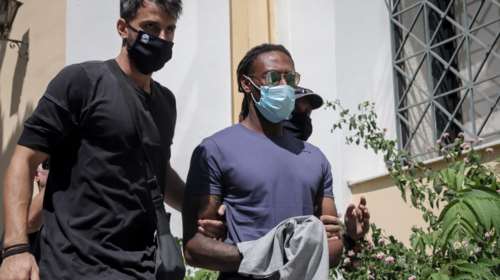Υπόθεση Σεμέδο - Ξεσπά η μητέρα της 17χρονης: Δεν είναι η κόρη μου στο βίντεο