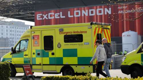 "Καλπάζει" ο κορονοϊός στη Βρετανία: Αύξηση 31% των θανάτων σε μία ημέρα -  Στους 759 οι νεκροί