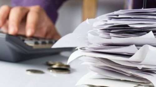 Τι ισχύει για ασφαλιστικές εισφορές, οφειλές σε ρύθμιση, υποχρεώσεις προς ΔΟΥ, επιταγές και ενοίκια