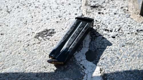 Επεισόδια στην Αθήνα: Αστυνομικοί έχασαν ξανά οπλικό εξοπλισμό- Βρέθηκε γεμάτος με σφαίρες γεμιστήρας όπλου στον δρόμο