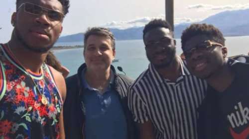 Αντετοκούνμπο: Στην Ναύπακτο οικογενειακώς ο σούπερ σταρ του NBA