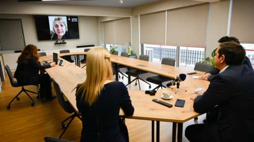 Τσίπρας σε Έλληνες της Ουκρανίας: Να καταβάλλουμε κάθε προσπάθεια να σώσουμε τους ομογενείς μας