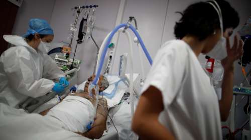 Κορονοϊός-Γαλλία: Κάθε 30 δευτερόλεπτα ένας άνθρωπος μπαίνει σε νοσοκομείο - 1 στους 4 θανάτους οφείλεται σε Covid-19