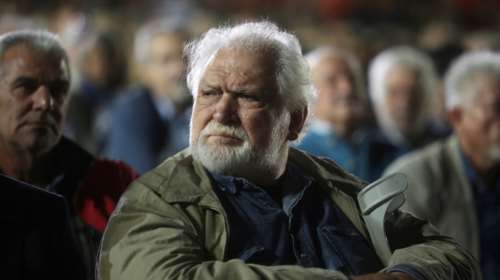 Μητσοτάκης για θάνατο Κώστα Καζάκου: &quot;Πληθωρική και δυναμική προσωπικότητα στην Τέχνη και τη δημόσια ζωή&quot;