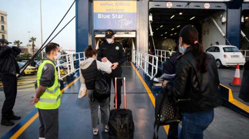 Αυτά είναι τα πιστοποιητικά που χρειάζεστε για ταξίδι με πλοίο: Τι ισχύει για τους εμβολιασμένους, τι για ανεμβολίαστους