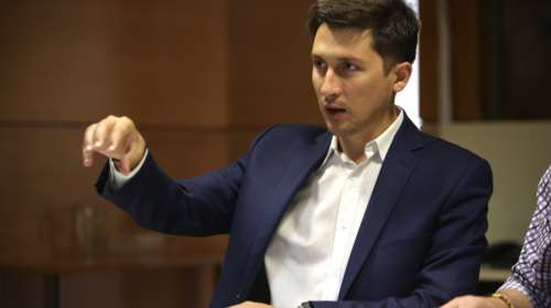 ΚΙΝΑΛ για νέο αυστηρότερο lockdown: &quot;Κυβέρνηση ράβε ξήλωνε, δείχνει έλλειψη στρατηγικής και ανεπάρκεια&quot;