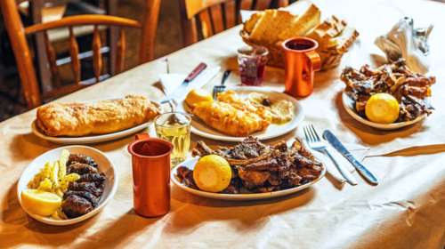 Στου 'Μαραθωνίτη' για σένιο φρυγαδέλι και παϊδάκι πρόβατο