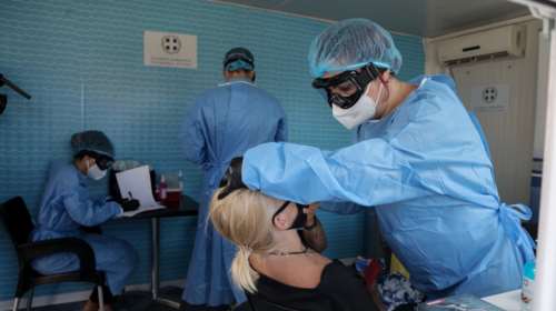 Κορονοϊός: Δειγματοληπτικές εξετάσεις σε ταξιδιώτες στον Πειραιά