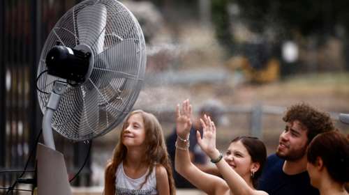 Προς τον θερμότερο Ιούνιο που έχει καταγραφεί ποτέ οδεύει η Ελλάδα - Το θερμικό στρες και τι ανησυχεί περισσότερο τους ειδικούς