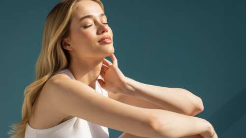 3 εντελώς ανέξοδα μυστικά για πιο λαμπερή και σφριγηλή επιδερμίδα από ποτέ