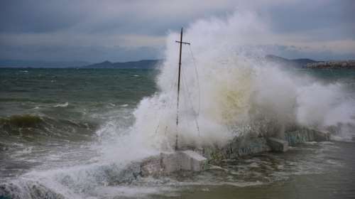 Κακοκαιρία: Προβλήματα στις ακτοπλοϊκές συγκοινωνίες – Ποια δρομολόγια δεν θα γίνουν