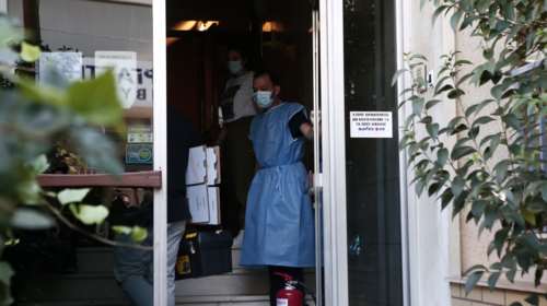 Κορονοϊός: Μεγαλώνει η &quot;μαύρη&quot; λίστα - 311 οι νεκροί - Πέθανε 83χρονος στο Λαϊκό