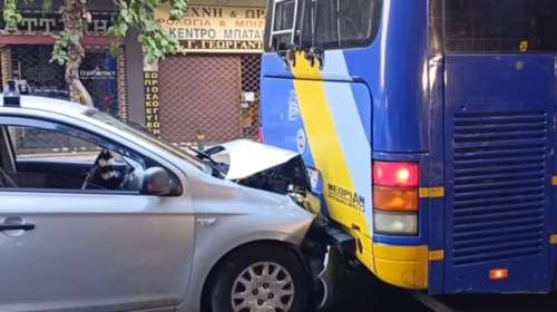 Καραμπόλα με τρόλεϊ και δυο αυτοκίνητα επί της Πατησίων - Eνας τραυματίας