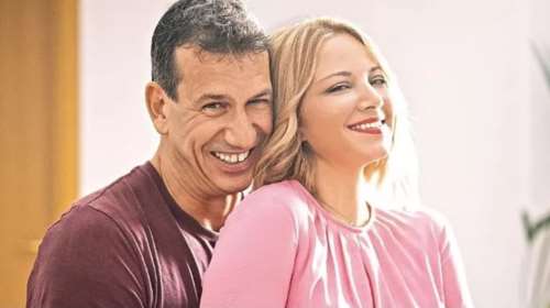 Νάνσυ Ζαμπέτογλου: Το σπίτι της στην Αθήνα &amp; η ξεχωριστή γωνιά του συζύγου της Νάσου Γαλακτερού