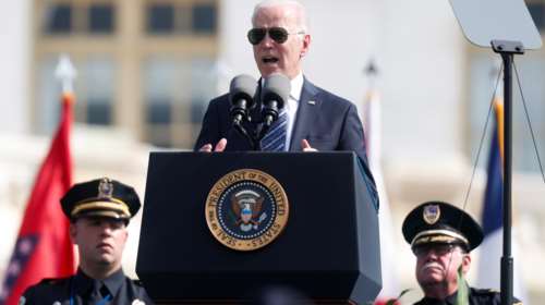 Ο &quot;λακωνικός&quot; Τζο Μπάιντεν: Έχει παραχωρήσει μόλις δέκα προσωπικές συνεντεύξεις - Η σύγκριση με Ομπάμα και Τραμπ