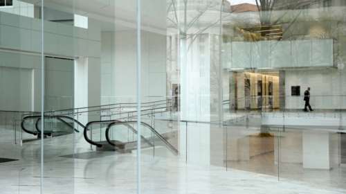 Προειδοποιούν οι ειδικοι: Τα κλειστά κτήρια λόγω κορονοϊού εκκολάπτουν τον κίνδυνο της νόσου των Λεγεωνάριων