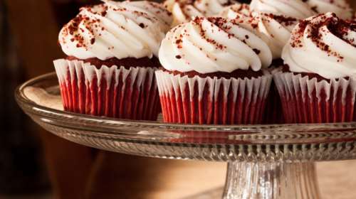 Εορτολόγιο: Ποιοι γιορτάζουν σήμερα, Δευτέρα 24 Οκτωβρίου