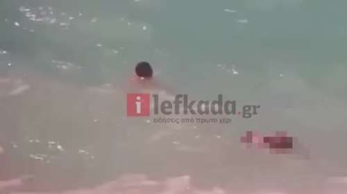 Λευκάδα: Η στιγμή που ναυαγοσώστες ανασύρουν τη σορό τουρίστα που πνίγηκε στο Κάθισμα [βίντεο]
