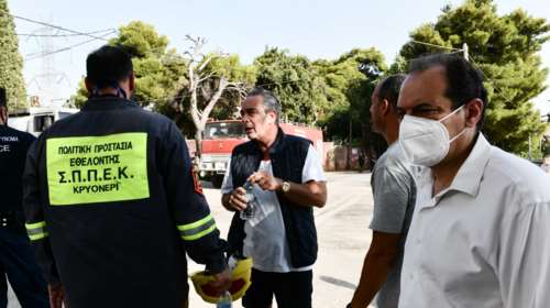 Σπίρτζης για φωτιές σε Λαύριο και Βίλια: &quot;Για ποιους λόγους το Beriev δεν πετάει σε καμία από τις δυο;&quot;