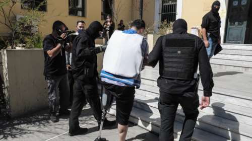 Αυτός είναι ο 34χρονος τρομοκράτης του ISIS - Έχει χάσει το πόδι του σε μάχες των τζιχαντιστών στη Συρία [Εικόνες]