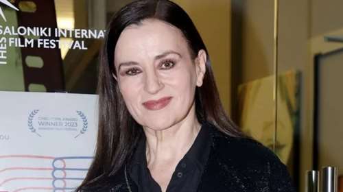 Εντυπωσιακή η Καρυοφυλλιά Καραμπέτη στην πρεμιέρα της ταινίας &quot;Φόνισσα&quot;