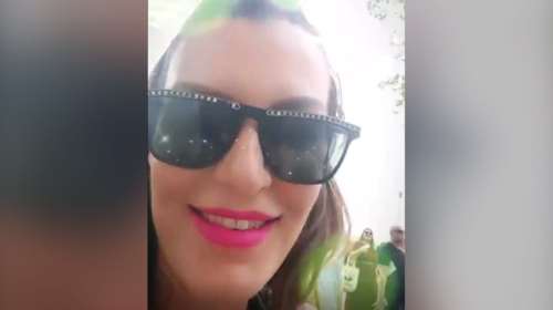 Απίστευτο: Άγριο ξυλοδαρμός της &quot;γνωστής&quot; Θεσσαλονικιάς παρουσιάστριας - Σε πορεία για τα... τσιπάκια [βίντεο]