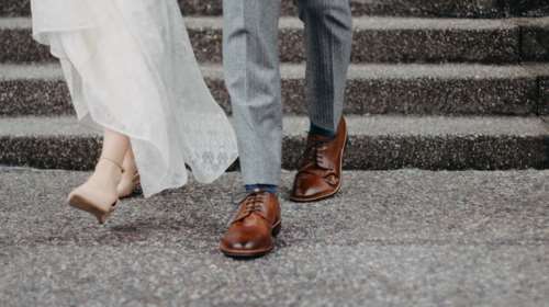 Γάμος ή συμβίωση; Τι προτιμάνε τα ζώδια; Ποιος θέλει να έχει το πάνω χέρι στη σχέση;