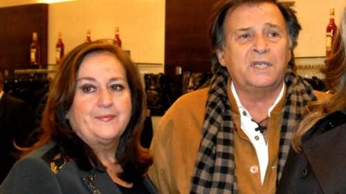 Πέθανε η σύζυγος του Κώστα Καρρά, Αγγελική Μπαρούτσου