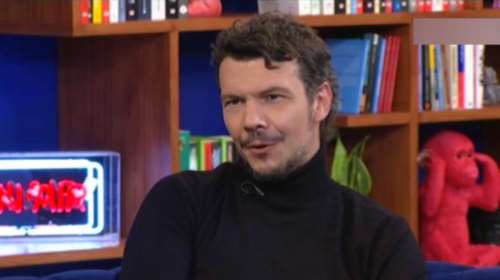 Ο Ιωάννης Παπαζήσης παραδέχεται για τον γιο του: &quot;Είπα: &quot;Οκ, ωραίος είναι. Βγήκα έξω και έκανα τσιγάρο&quot;&quot;