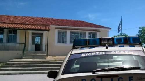 Xανιά: &quot;Ο ένας τον κρατούσε κι ο άλλος τον χτυπούσε&quot; - Nέο περιστατικό βίας μεταξύ ανηλίκων σε σχολείο