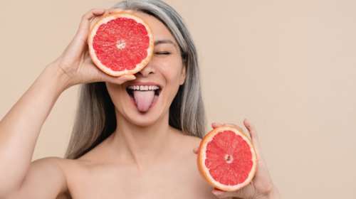 Εμμηνόπαυση: Διατροφή για καλύτερη υγεία μετά τα 50