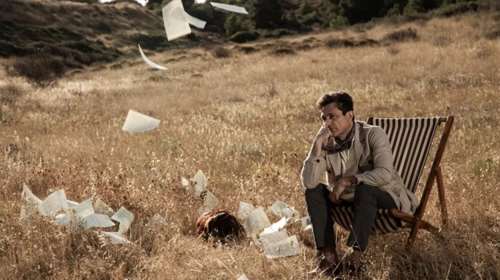 Ο Γιώργος Καραμίχος επιστρέφει στις θεατρικές σκηνές της πόλης μετά από μια δεκαετία και βάλε - Τι ετοιμάζει ο δημοφιλής ηθοποιός;