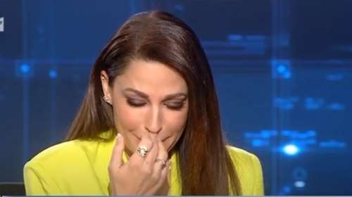 Ξέσπασε σε λυγμούς η Κατερίνα Παπουτσάκη: Ήξερα ότι ήταν το τελευταίο γύρισμα του Θανάση Βέγγου