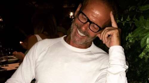 Πέτρος Κωστόπουλος: Για θαλασσινά σε εστιατόριο στο Περιστέρι