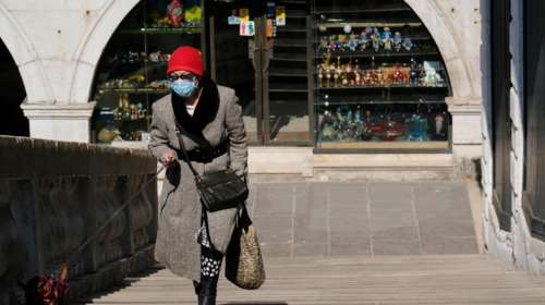 Κορονοϊός: Σε τεντωμένο σκοινί οι χώρες που θα προχωρήσουν σε άρση των περιορισμών λένε οι επιστήμονες