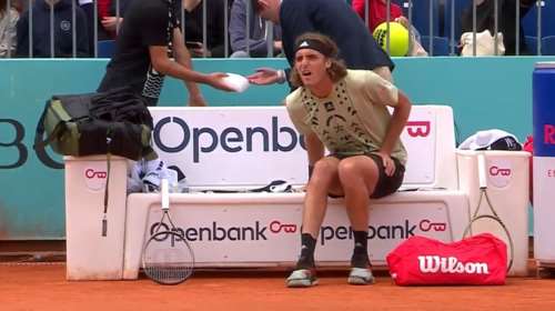 Μαδρίτη: Ήττα και τραυματισμός για τον Στέφανο Τσιτσιπα - Έπεσε σε διαφημιστική πινακίδα [Βίντεο]