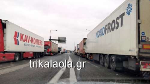 Κήποι Έβρου: Ουρές χιλιομέτρων στα σύνορα - Εγκλωβισμένα φορτηγά [βίντεο]