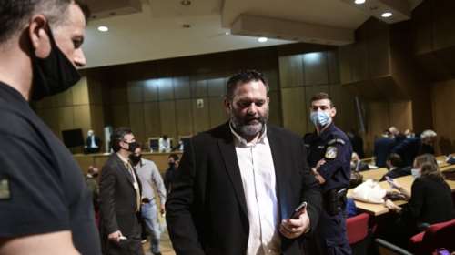 Δίκη Χρυσής Αυγής: Δεν ζήτησε αναστολή ο εριστικός Λαγός - &quot;Δεν αναγνωρίζω τη διαδικασία&quot;